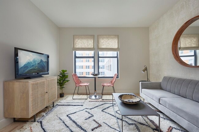 Foto del edificio - 400 Claremont Ave