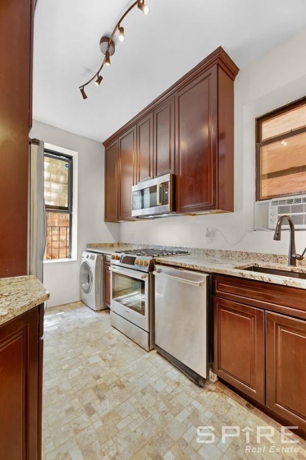 Building Photo - 1 bedroom in New York NY 10032