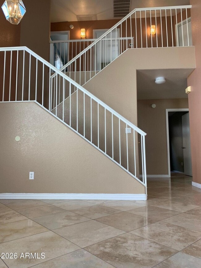 Building Photo - 354 W Bolero Dr
