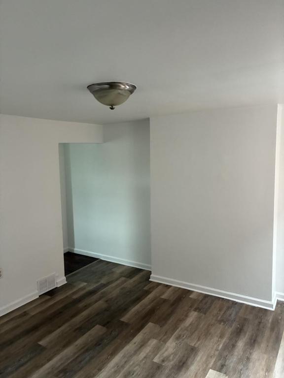 Building Photo - 1150 Brownsville Rd