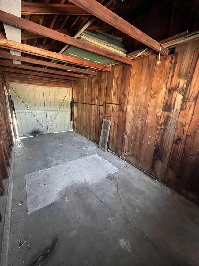 Foto del edificio - Beautiful Visalia Home Available Now!