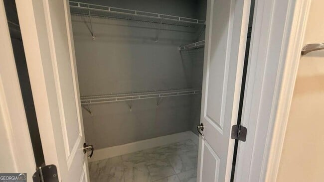 Foto del edificio - 2277/2255 Peachtree Rd NE