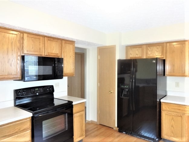Building Photo - 5896 Oreily Dr