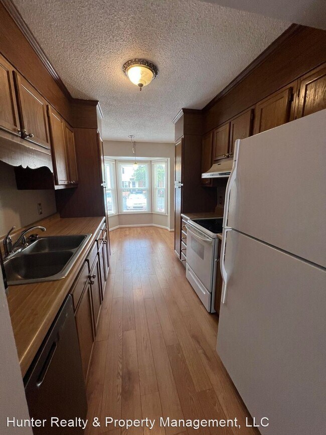 Foto del edificio - 2 br, 2.5 bath House - 416 Herndon Drive