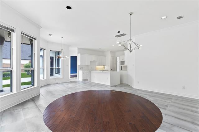 Foto del edificio - 914 Edgemeer Ln