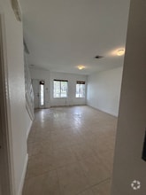 Building Photo - 2816 SW 83rd Ave