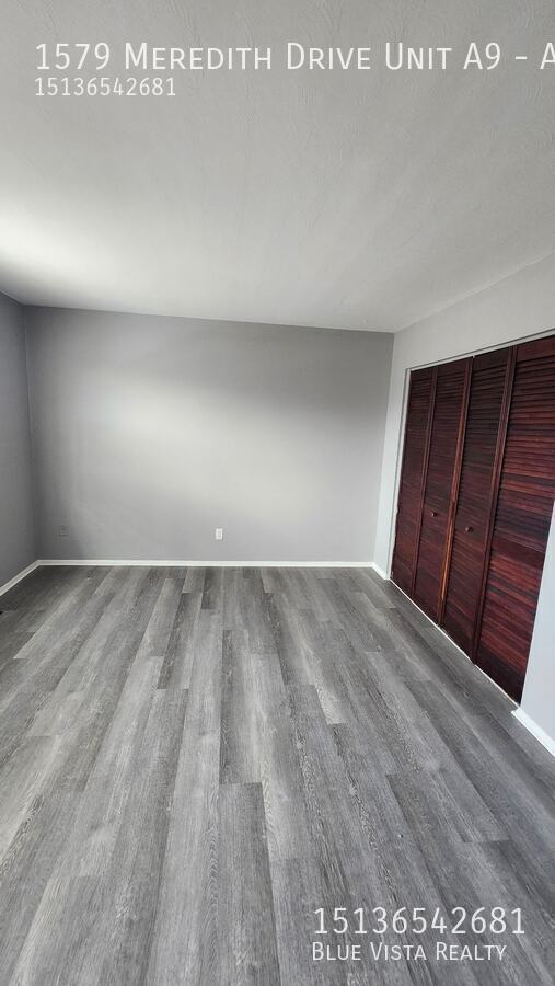 Foto del edificio - 1579 Meredith Dr