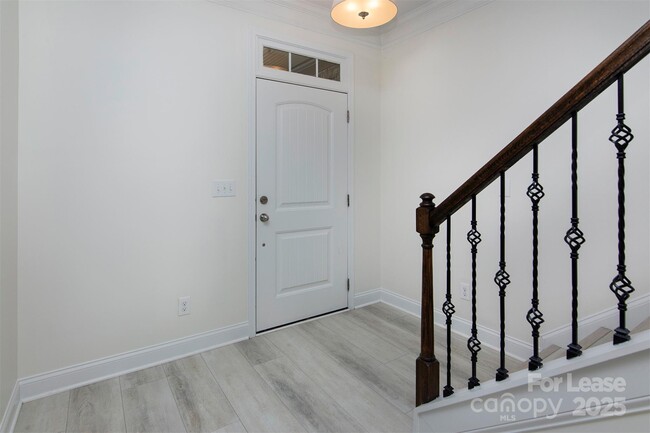Building Photo - 2231 Eversham Dr NW