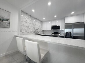 Building Photo - 3800 S Ocean Dr