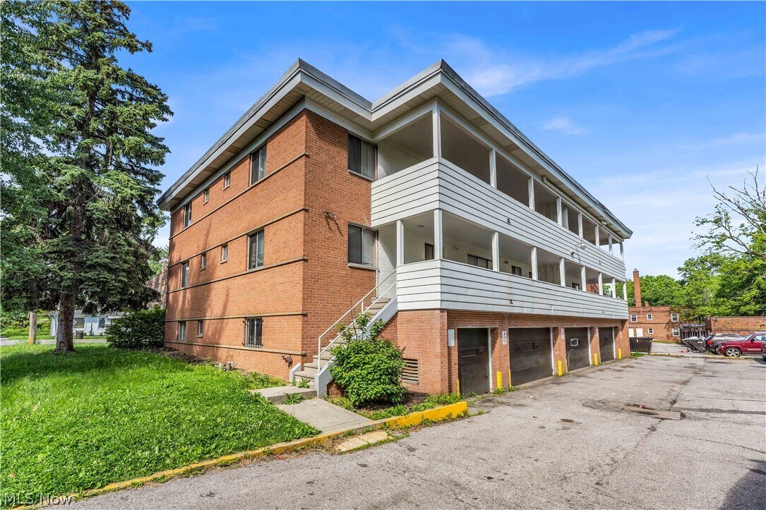 Foto del edificio - 2537 Noble Rd