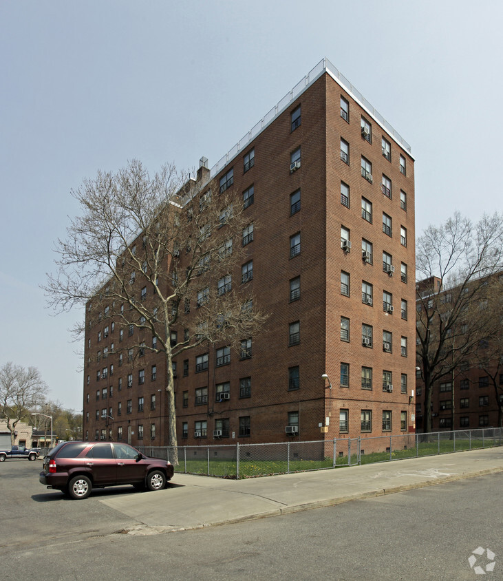 Primary Photo - West Brighton Houses