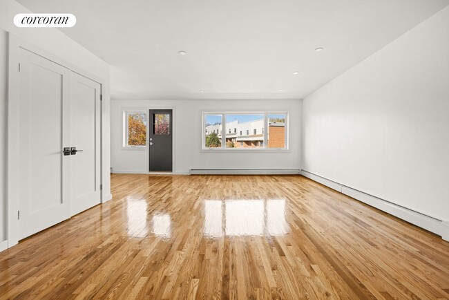 Building Photo - 140 Terrace Pl