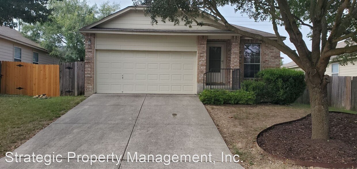 Primary Photo - 4 br, 2 bath House - 10354 Oakwood Crest
