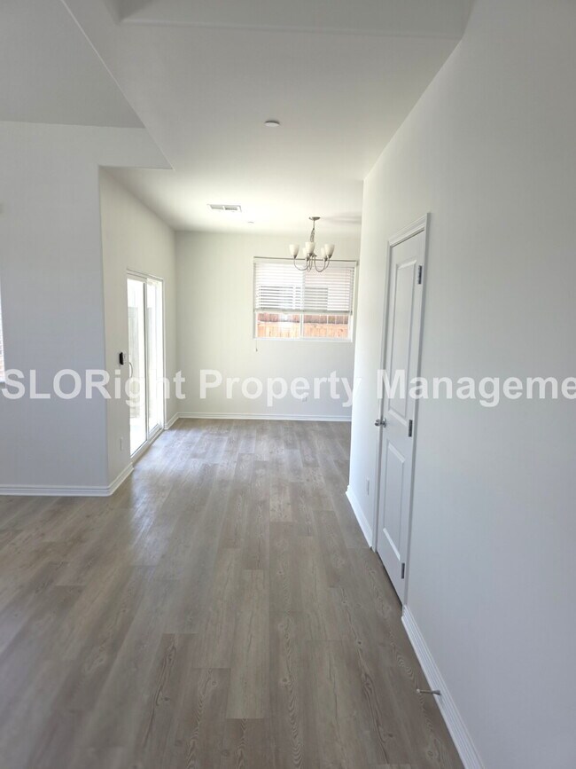 Foto del edificio - AVAILABLE NOW - 3 Bed/2.5 Bath Home located in Templeton Ranch