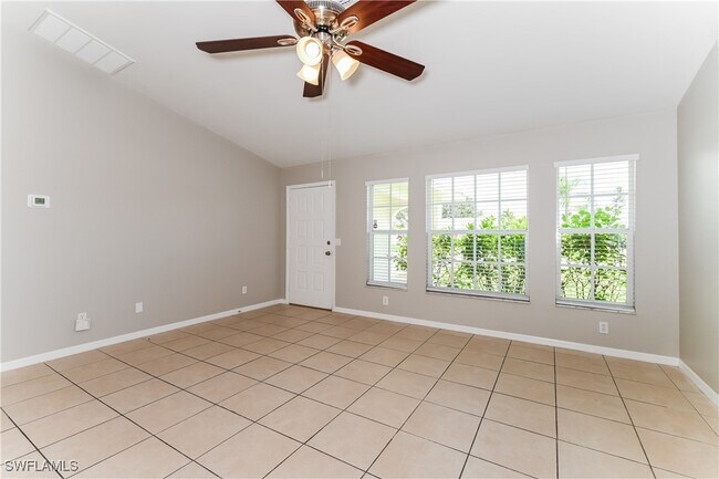 Foto del edificio - 406 SE 8th St
