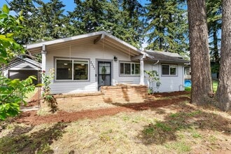 Building Photo - 2237 SE 139th Ave