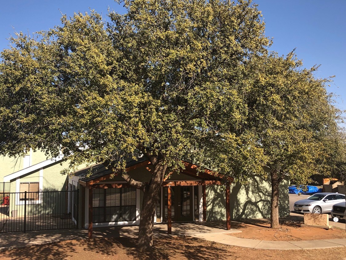 Cornerstone Village Apartments Midland, TX