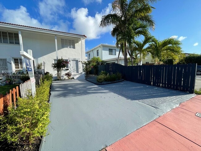 Foto del edificio - 660 86th St