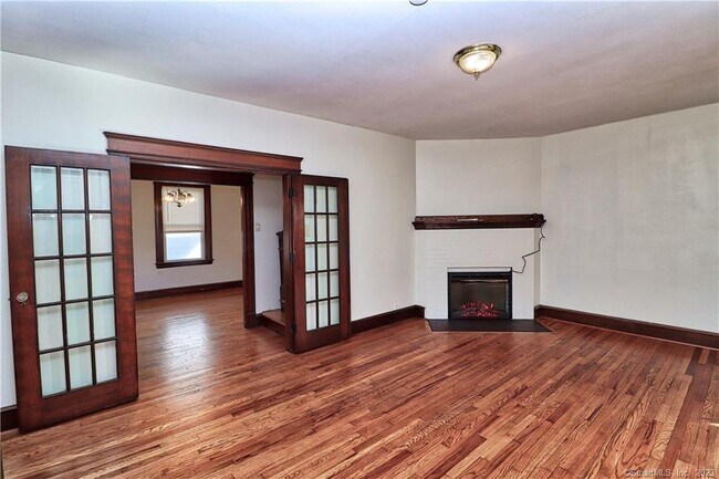 Foto del edificio - 276 Circular Ave