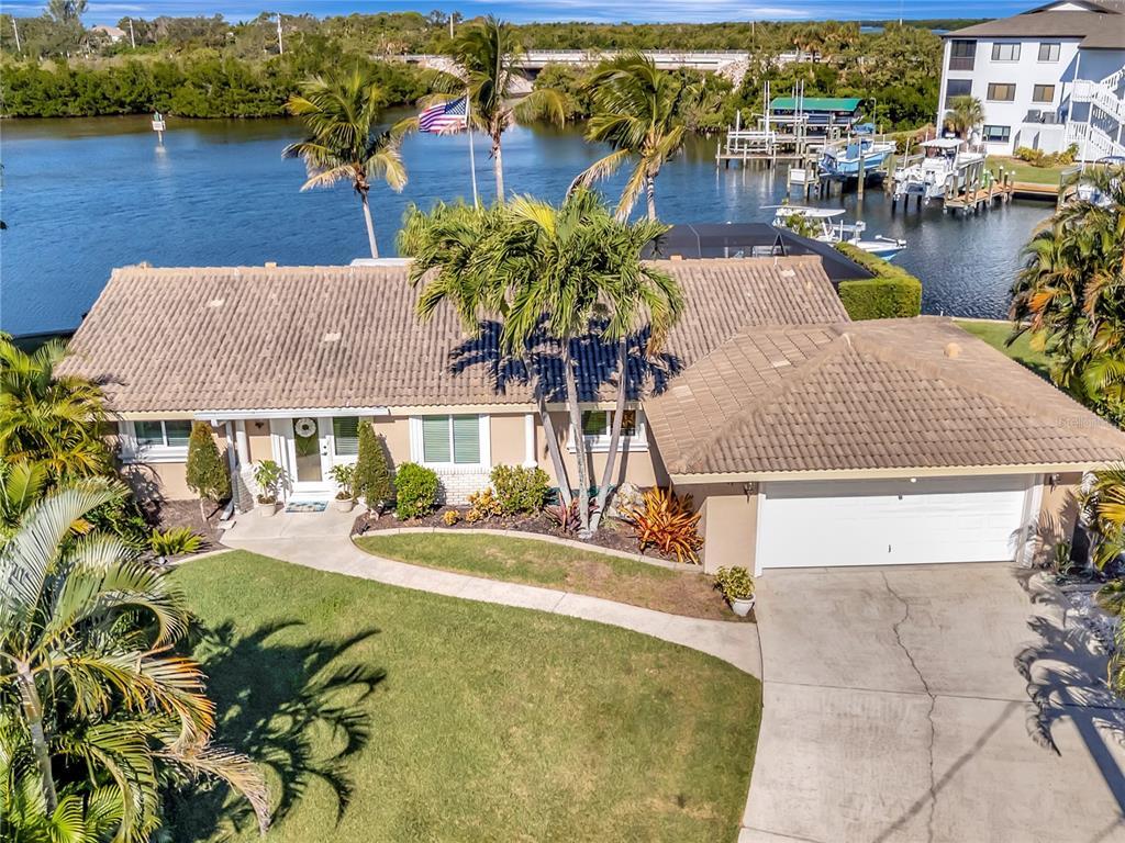 Primary Photo - 10432 Sandpiper Rd W