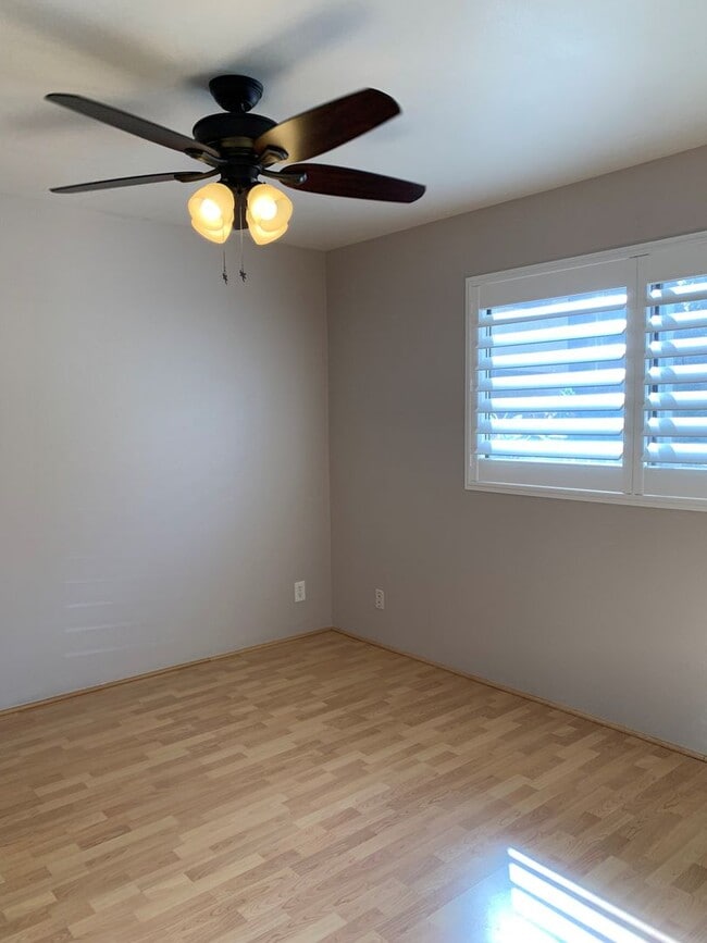 Building Photo - Maui Gardens ground floor 2 bedroom 1.5 ba...