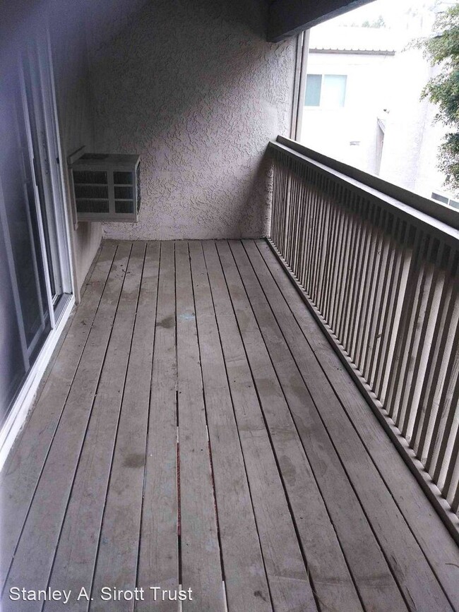 Building Photo - 2 br, 1 bath Apartment - 1335 N. Barranca ...