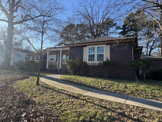 Building Photo - 3895 Azalean Dr