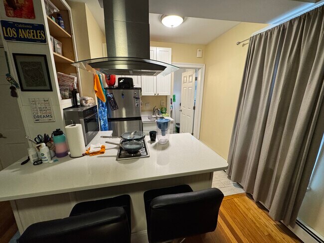 Foto del edificio - 65 Walden St