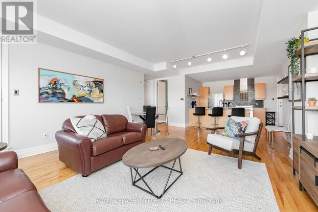 Photo du bâtiment - 1422 Wellington St