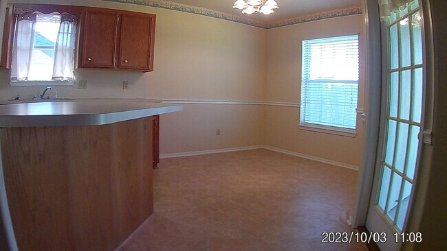Building Photo - 4930 General Polk Dr