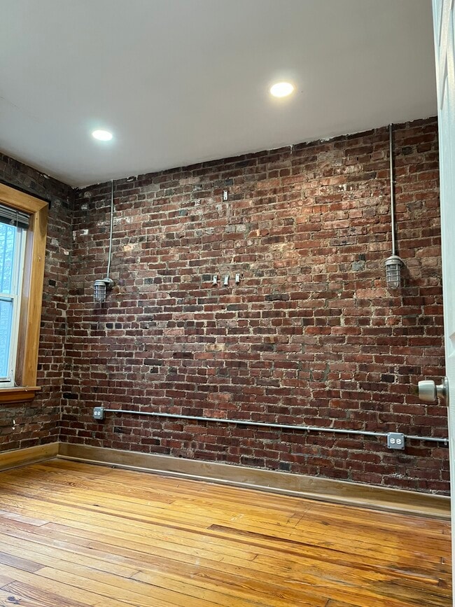 Foto del edificio - 3432 38th St