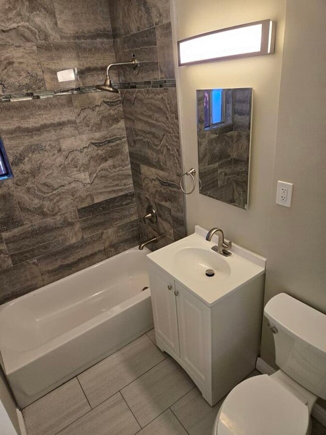 Building Photo - 2100 El Paseo