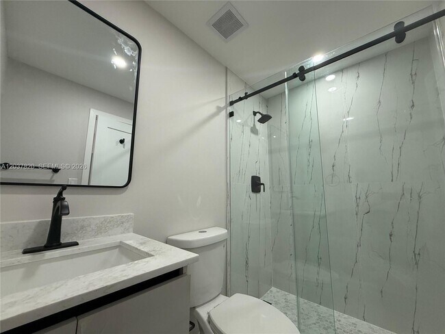 Building Photo - 7502 SW 109th Pl