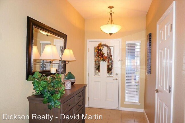 Foto del edificio - 3 br, 2 bath House - 2428 Darby Rose Ln
