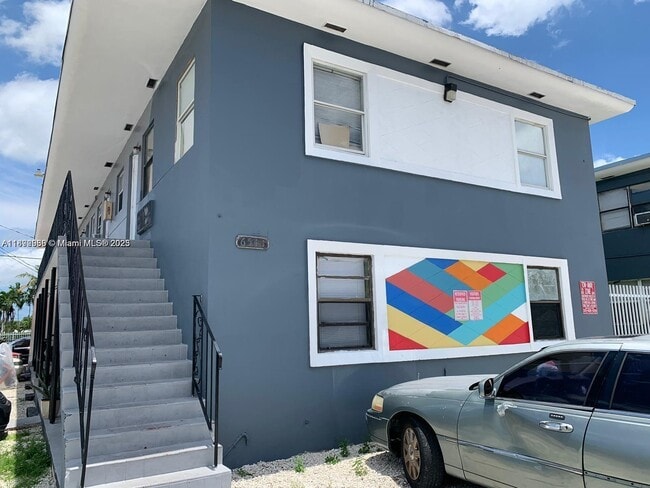 Foto del edificio - 6511 NW 12th Ave