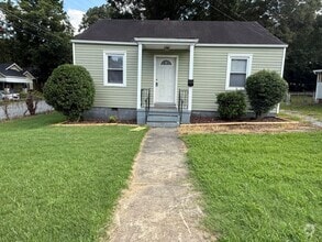 Building Photo - 1608 E Sprague St