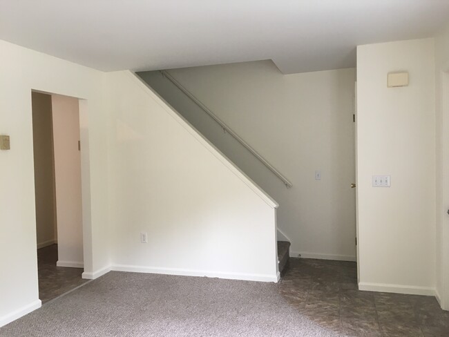 Building Photo - 313 Aviation Rd