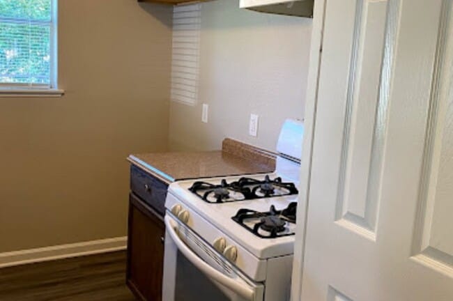 Building Photo - 9325 Kentshire Dr