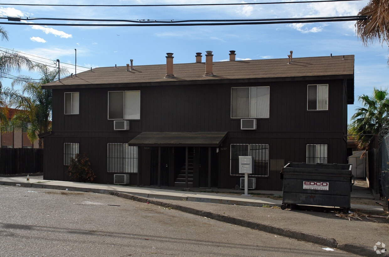 Building Photo - 9229-9237 Birch St