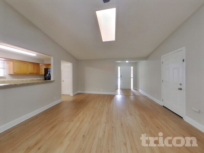 Foto del edificio - 6047 Carla Ct