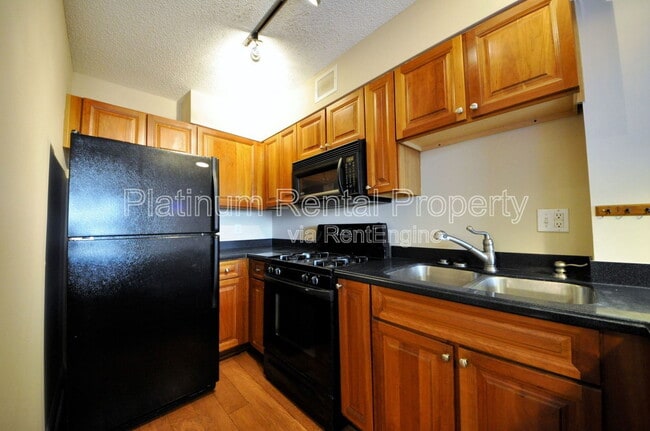 Foto del edificio - 2479 Peachtree Rd NE