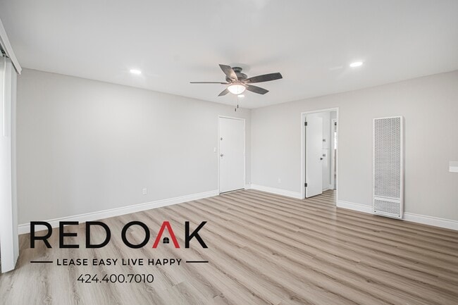 Foto del edificio - 821 N Wilcox Ave