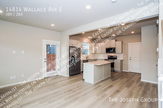 Building Photo - 14814 Wallace Ave E
