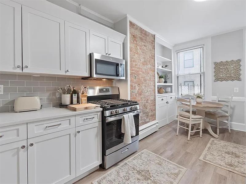 Foto principal - A generous-sized bedroom