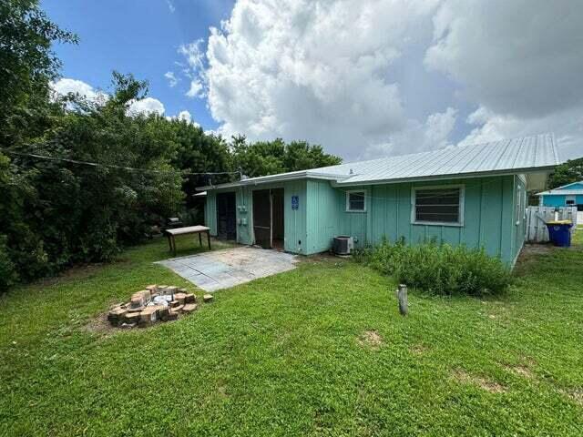 Primary Photo - 2993 SE Camino Ave