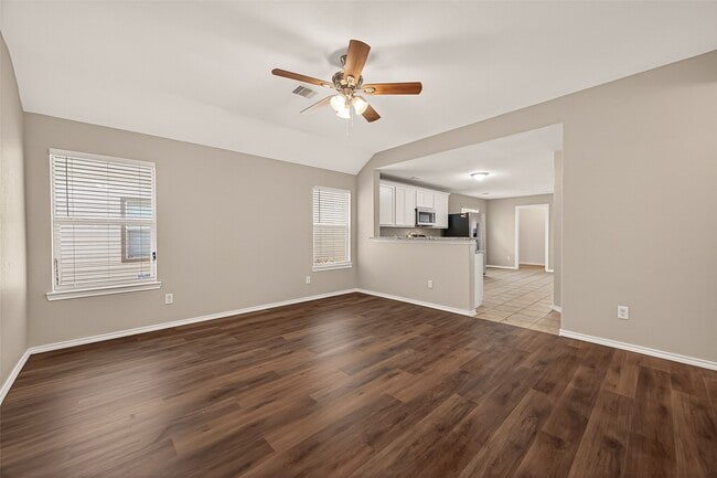 Building Photo - 2730 Morgensen Dr