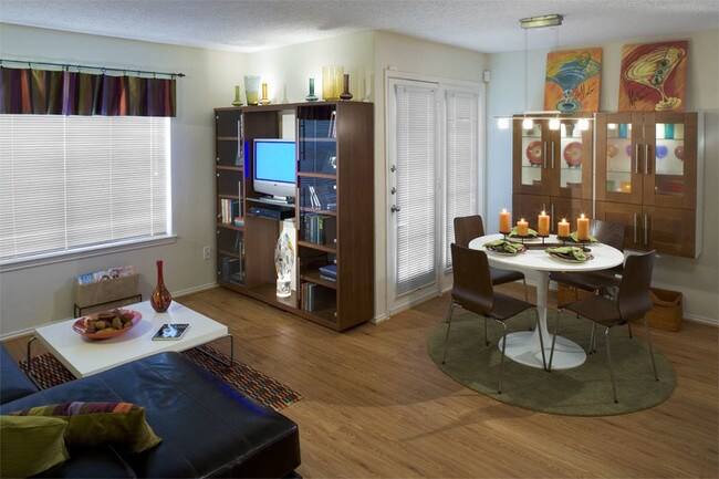 Cottages At Tulane Apartments Plano Tx Apartments Com