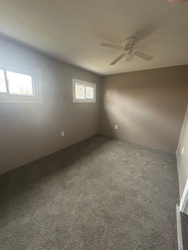Foto del edificio - 3422 Seymour Ave