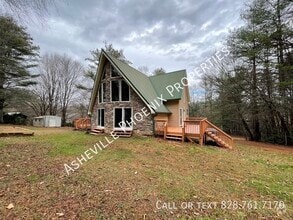 Building Photo - 1835 Granite St