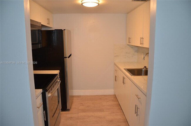 Foto del edificio - 13475 SW 9th St